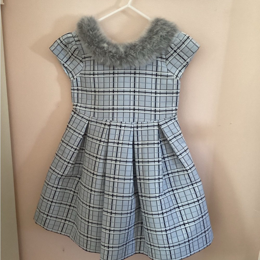 Formal dress for little girl